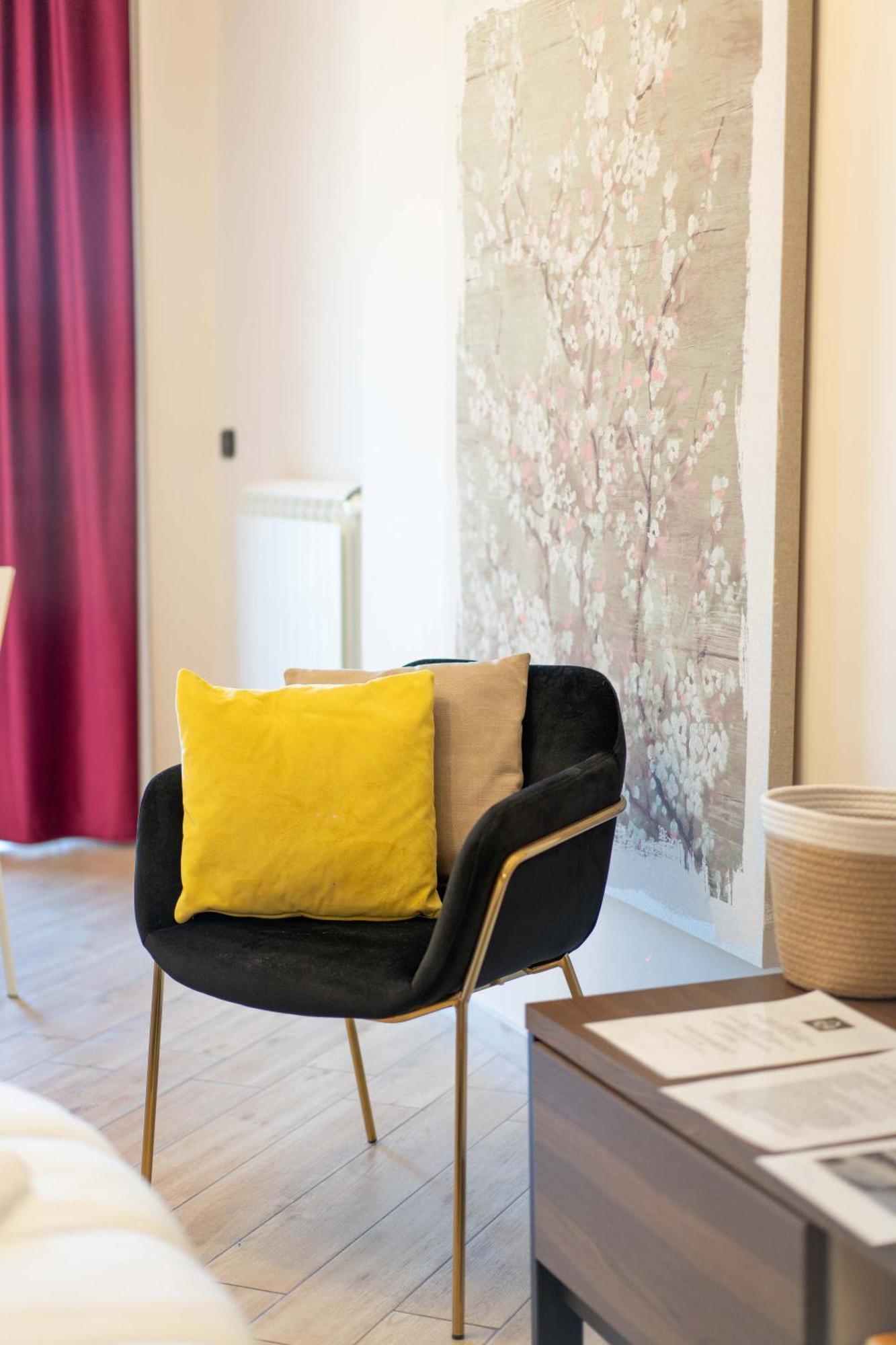 Apartament Duomo 11 By Dimorra Neapol Zewnętrze zdjęcie